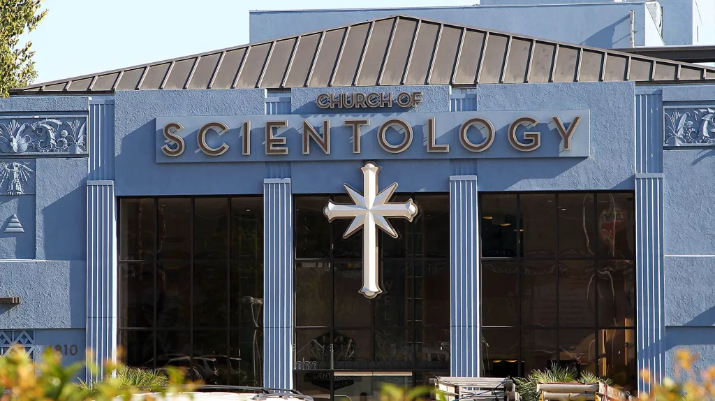 Саентология: откровенный гид по обрядам и церемониям религиозной системы - 2